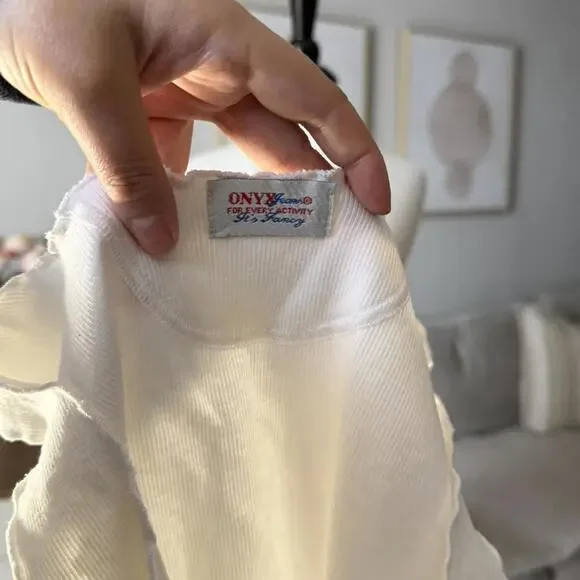 White Ribbed Zip Crop Tank (Onyx) - Picture 4 of 4